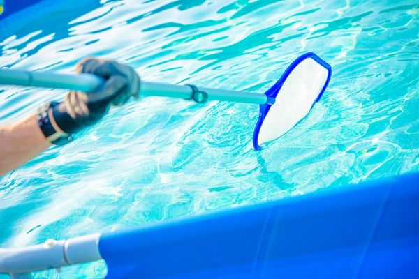 Swimming Pool Cleaning Services